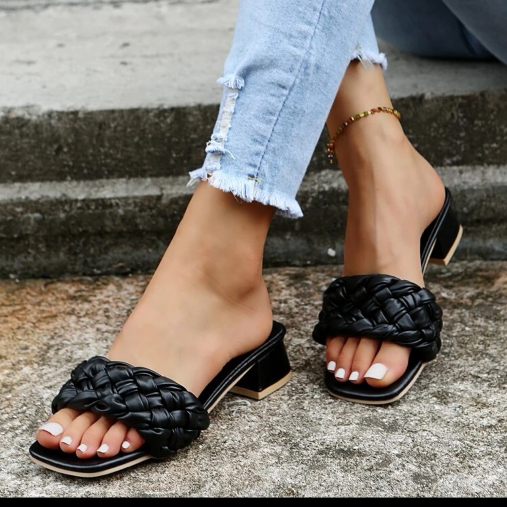 Braided chunky mules sandal slide slip on sz 6